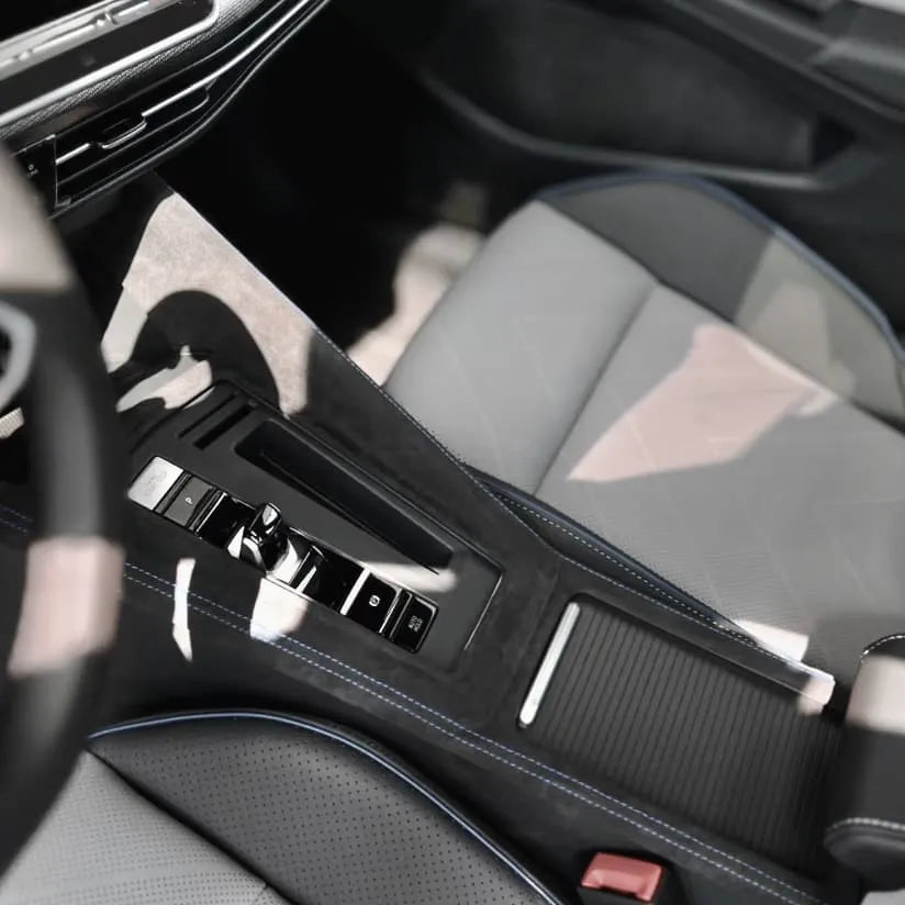 Premium leather gear shift console cover with blue stitching for Golf MK8 R