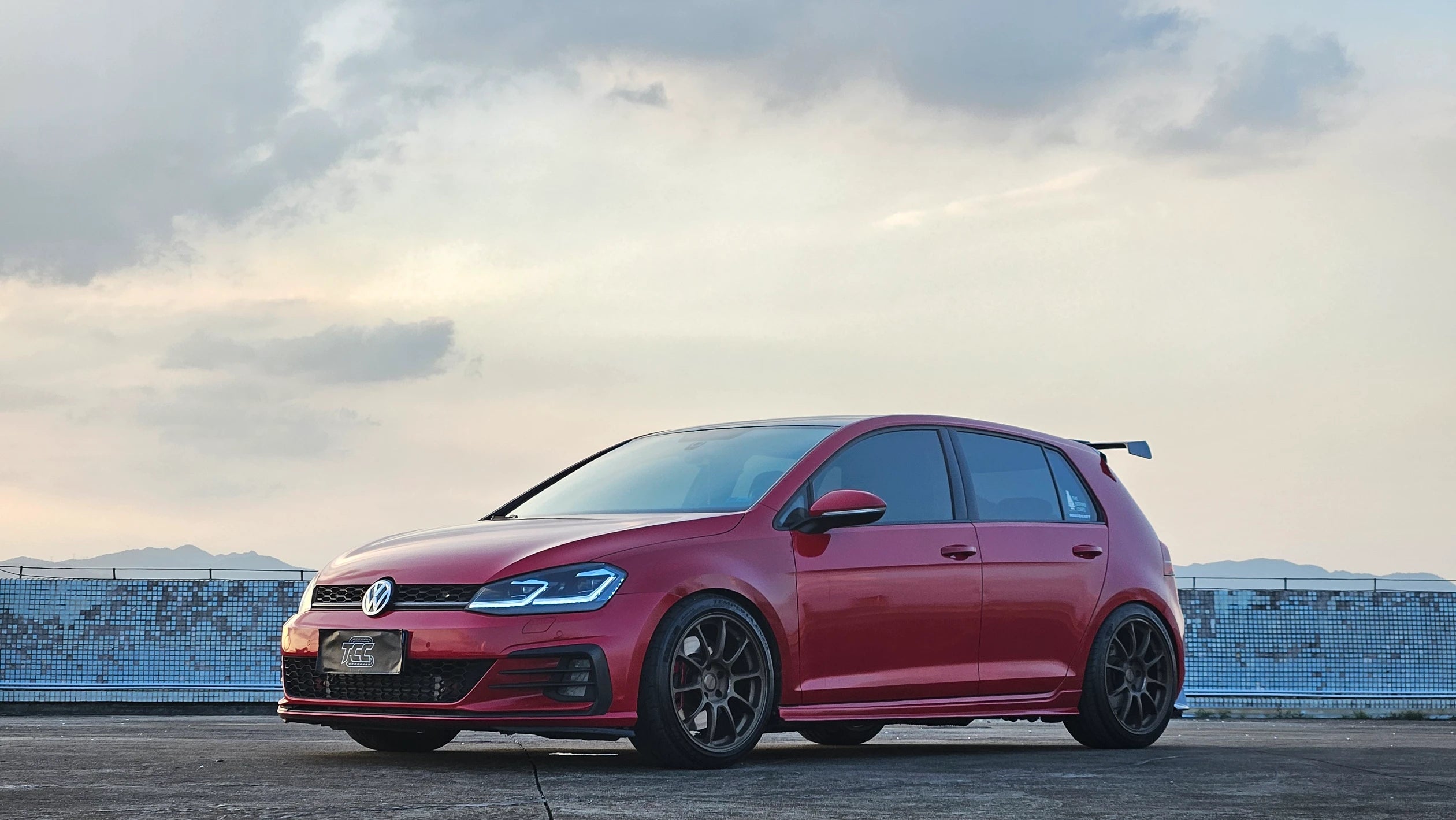 VW Golf MK7 Swan Neck GT Adjustable Rear Spoiler