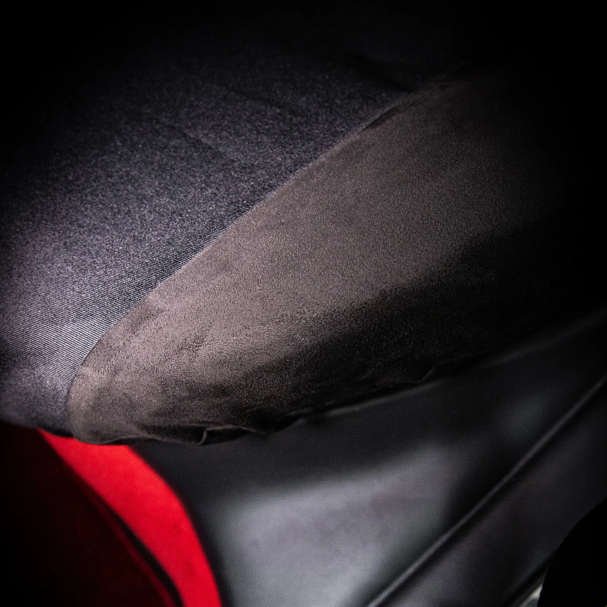 Honda Civic Type R FL5 rear seat protector fabric and stitch detail — daily wear and spill protection