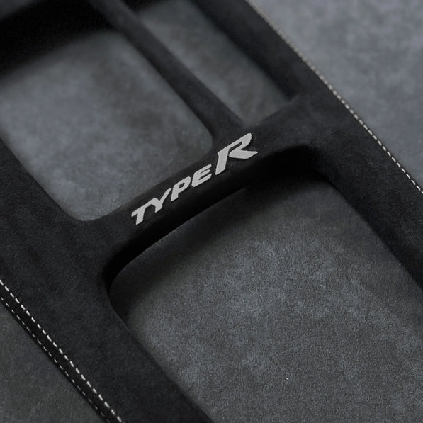 Honda Civic FL5 Type R center console cover in Alcantara®, available for LHD and RHD manual models, customizable with Type R embroidery and stitching colors.