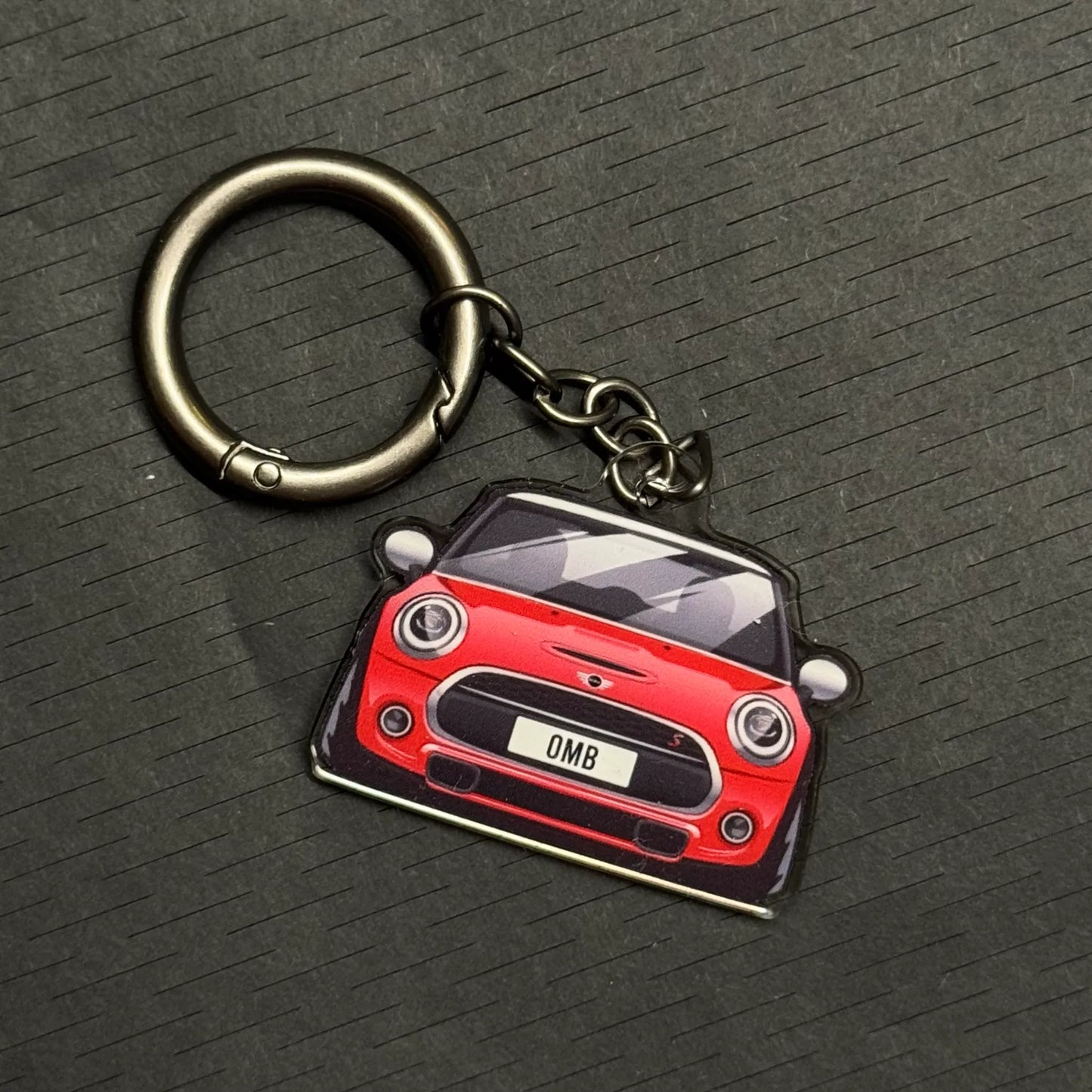 Personalized acrylic MINI Cooper keychain, custom car replica perfect for car enthusiasts and gifts