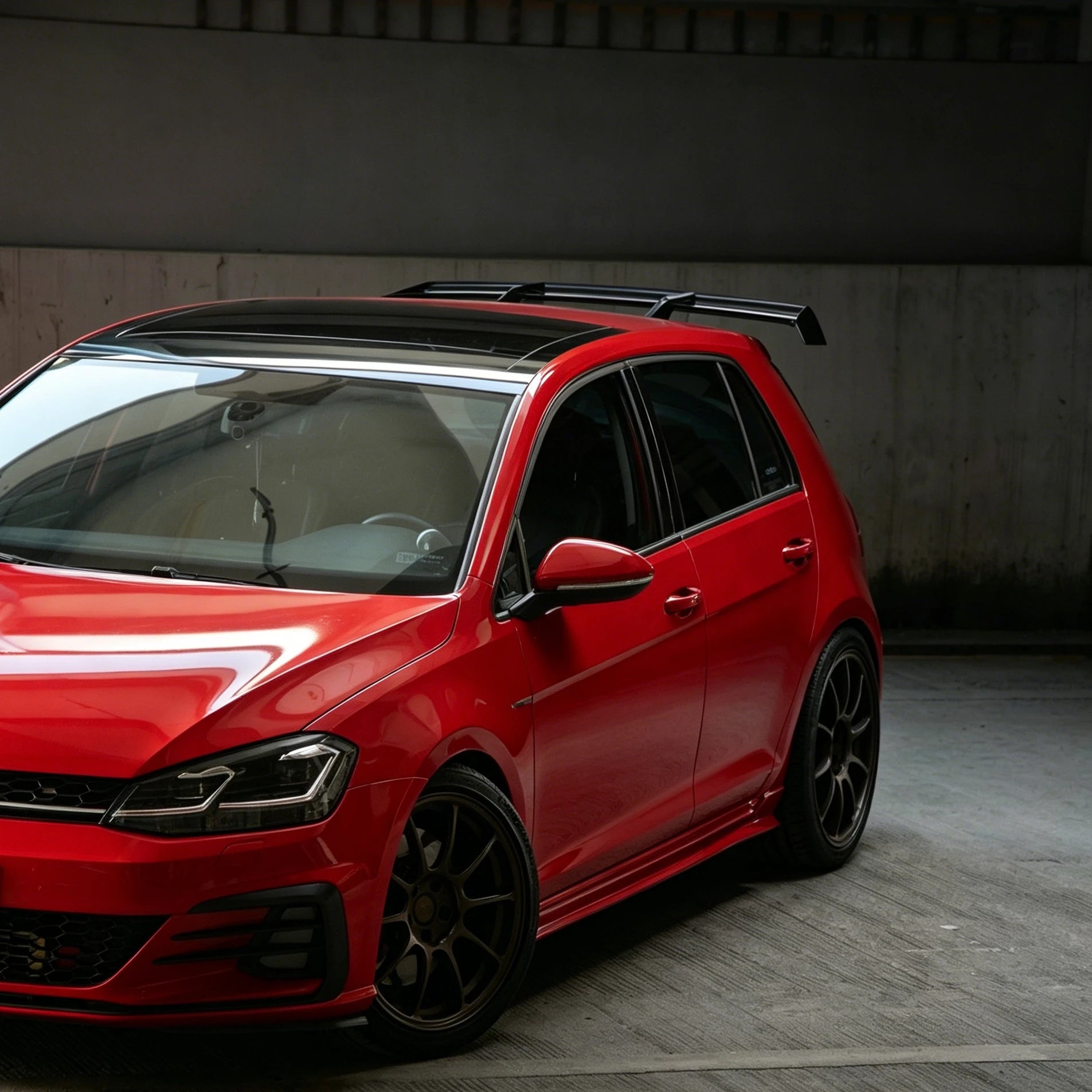 Installing the OneMiniBite rear spoiler on a Volkswagen Golf MK7 direct replacement