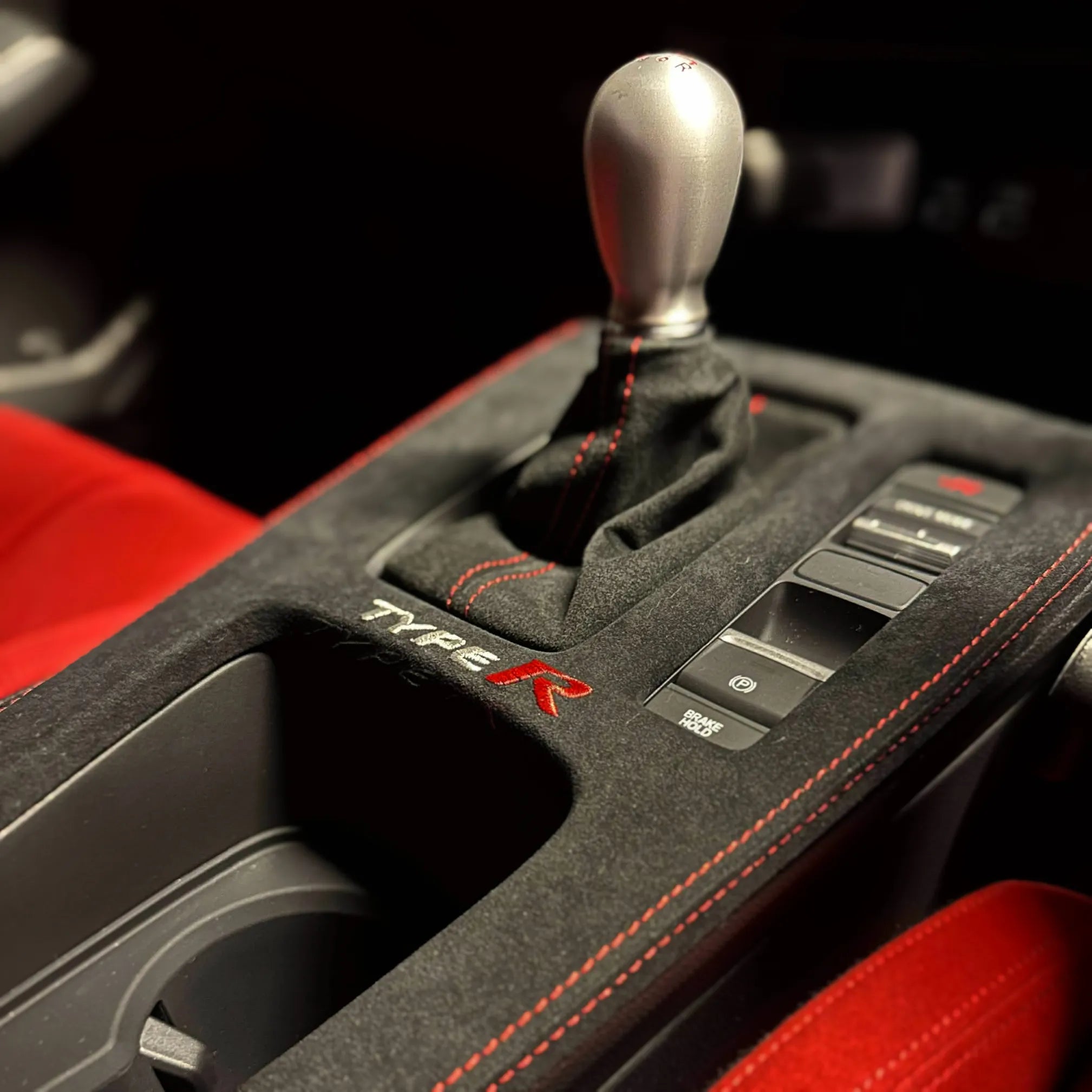 Motorsport-inspired Alcantara® console wrap enhances Civic Type R FL5 interior feel