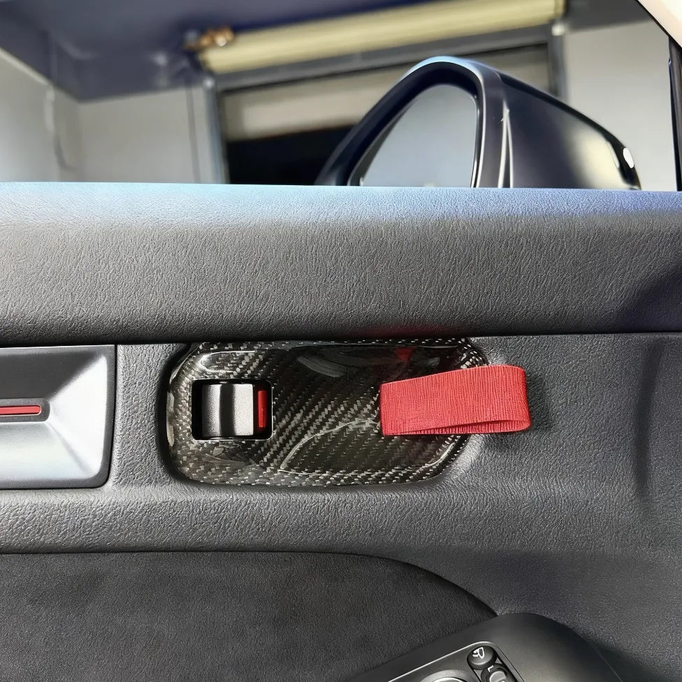 Gloss carbon Porsche-inspired door pulls for Honda Civic Type R FL5