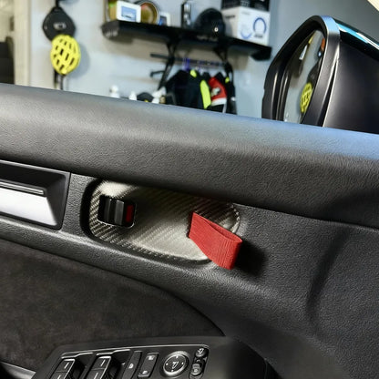 Racing-style carbon fiber door pulls for Honda Civic 11th Generation