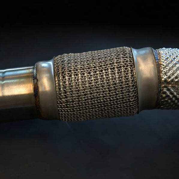 MK8 Golf FlowCore400™ downpipe 400-cell catalytic ensures no exhaust odor and emissions compliance