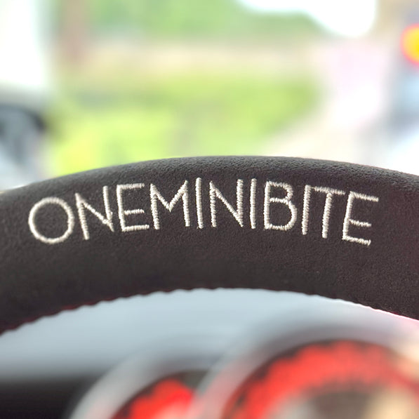 Leather steering wheel upgrade for MINI Countryman with sporty stitching