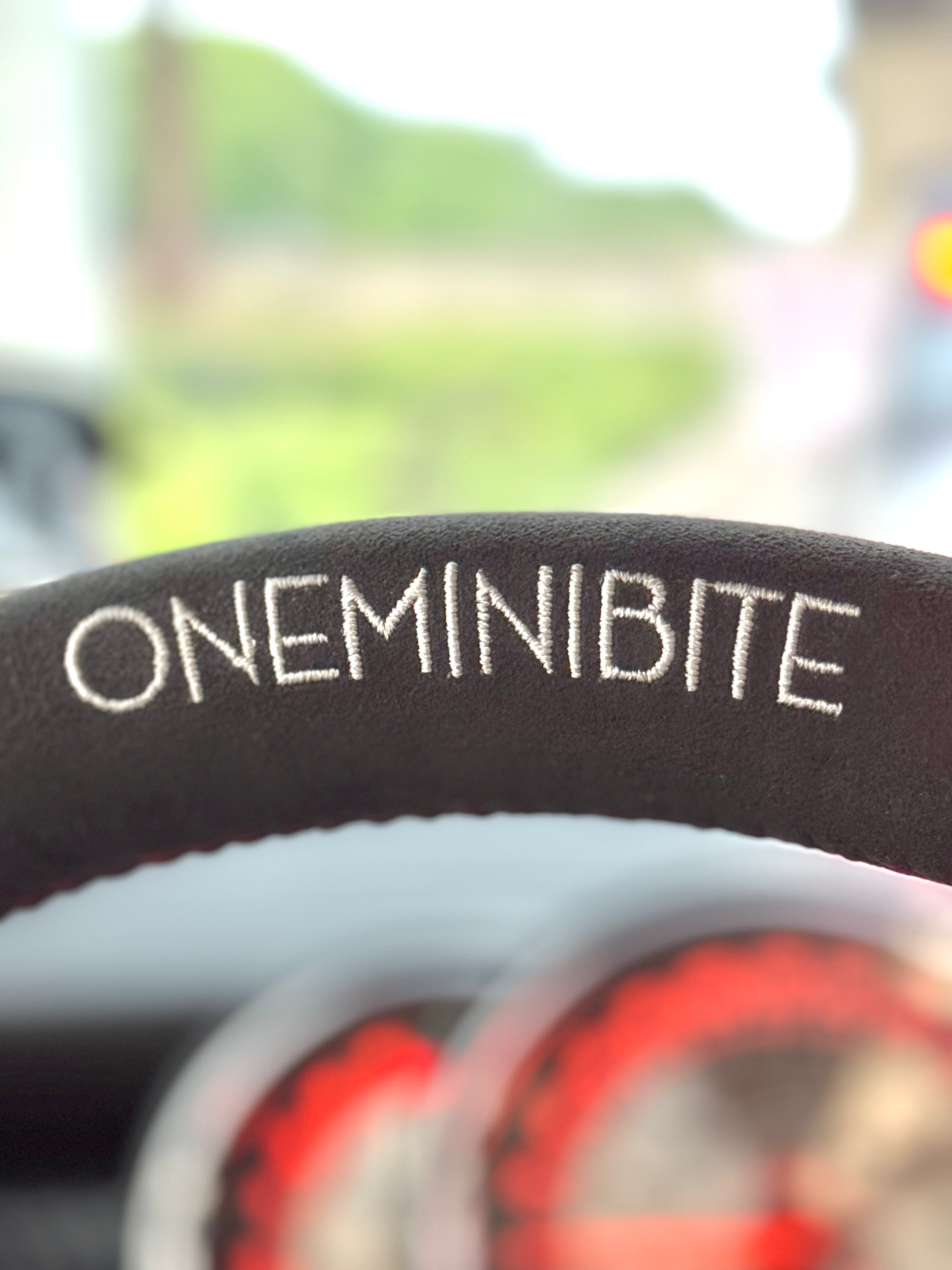 Leather steering wheel upgrade for MINI Countryman with sporty stitching