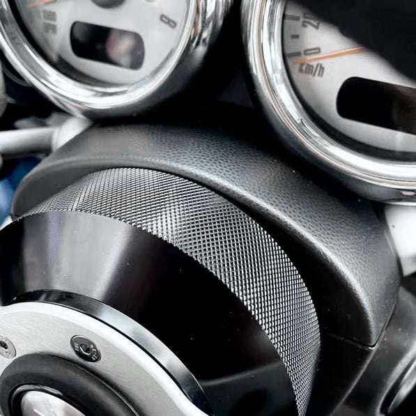 Close-up of MINI Cooper steering hub showing clean gap-free installation