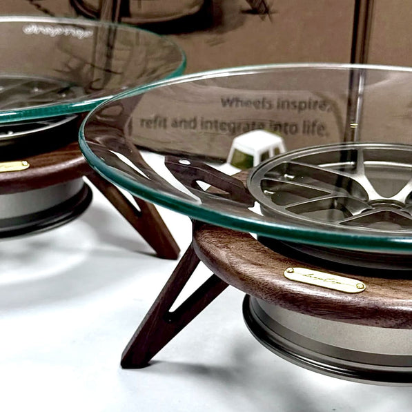 Scratch-resistant tempered glass surface on car key tray with two car keys, ideal automotive gift